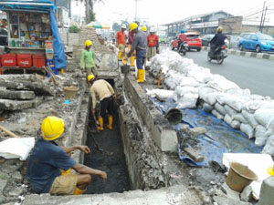 Hút bể phốt tại Ngã Tư Sở