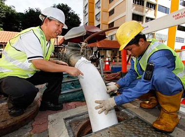 Hút bể phốt tại Phạm Đình Hổ