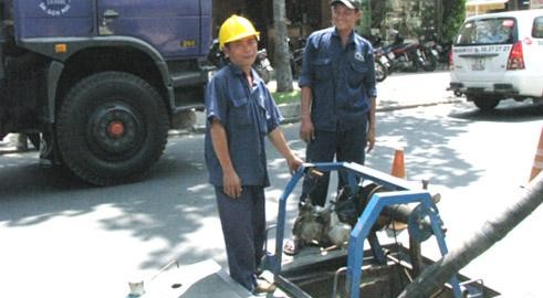 Hút bể phốt tại Bạch Mai