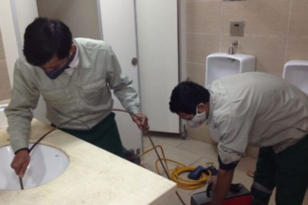Thông tắc bồn cầu tại Tô Hiệu - Cầu Giấy
