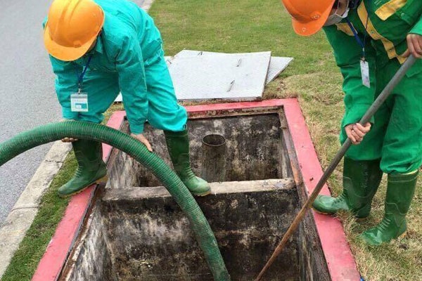 Việt Linh sở hữu đội ngũ nhân viên nhiệt tinh, sẵn sàng phục vụ quý khách hàng