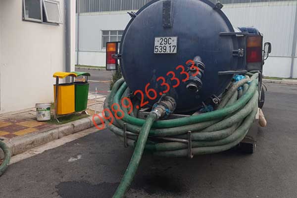 xe hút bể phốt của việt Linh