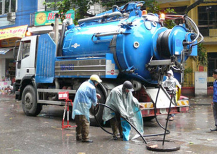 Hút bể phốt tại Trương Định