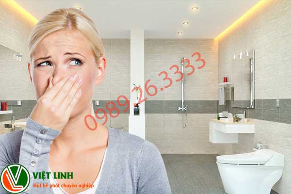 Mùi nhà về sinh khiến bạn phải khó chịu