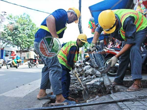 thông hút bể phốt giá rẻ đống đa