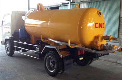 Việt Linh sở hữu nhiều xe hút bể phốt hiện đại